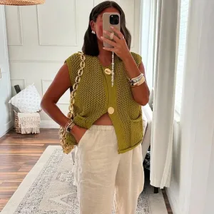Cropped Chunky Knit Top Sleeveless Front Button Patch Pockets Waistcoat