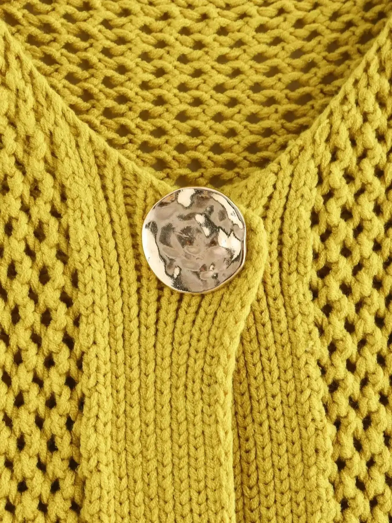 Cropped Chunky Knit Top Sleeveless Front Button Patch Pockets Waistcoat