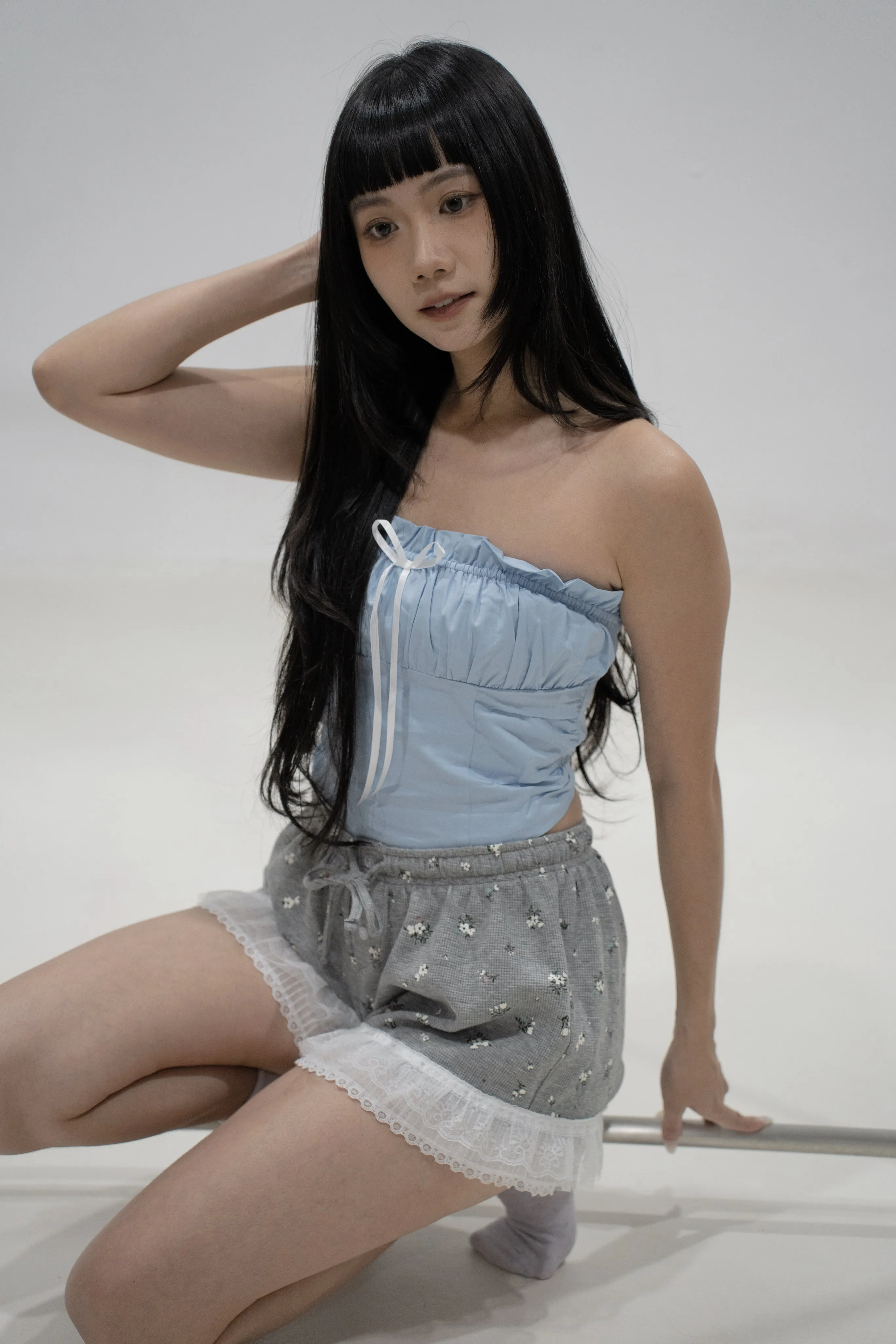 [EM] AEIOU Lace Shorts Collection GREY