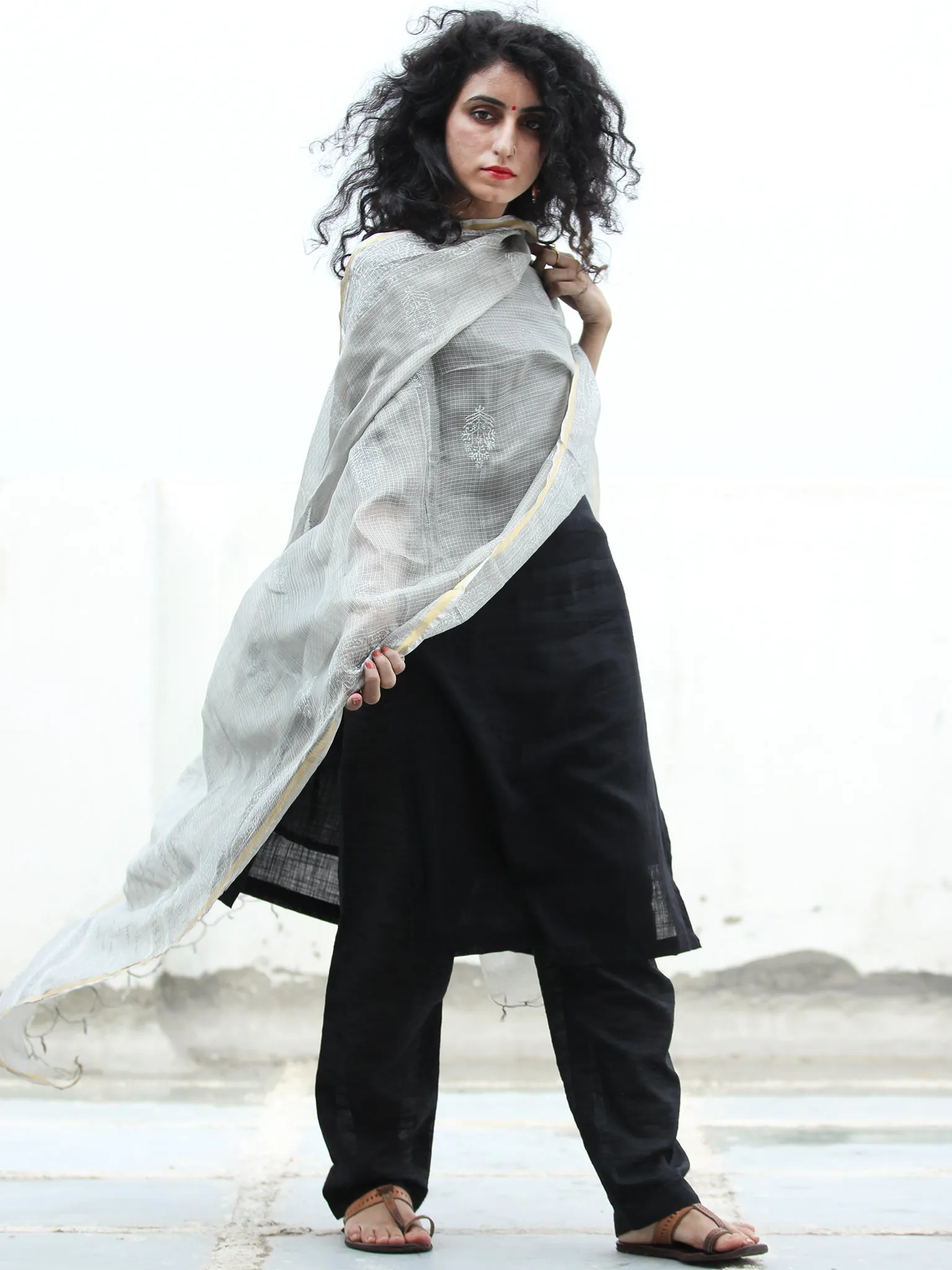 Grey White Kota Silk Hand Block Painted Dupatta - D04170446
