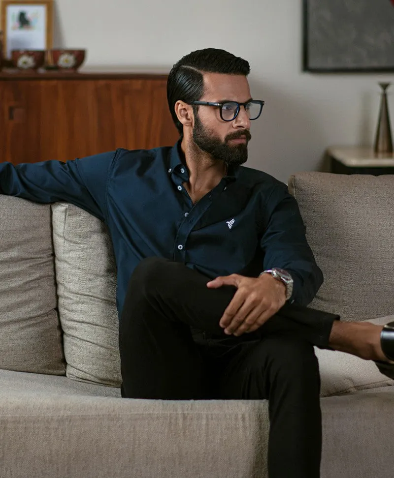 Navy button Down Shirt (Slim / Modern Fit)