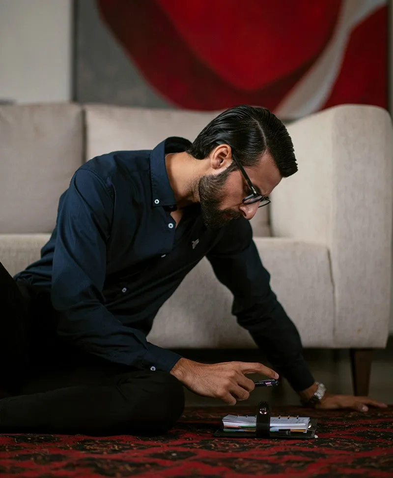 Navy button Down Shirt (Slim / Modern Fit)