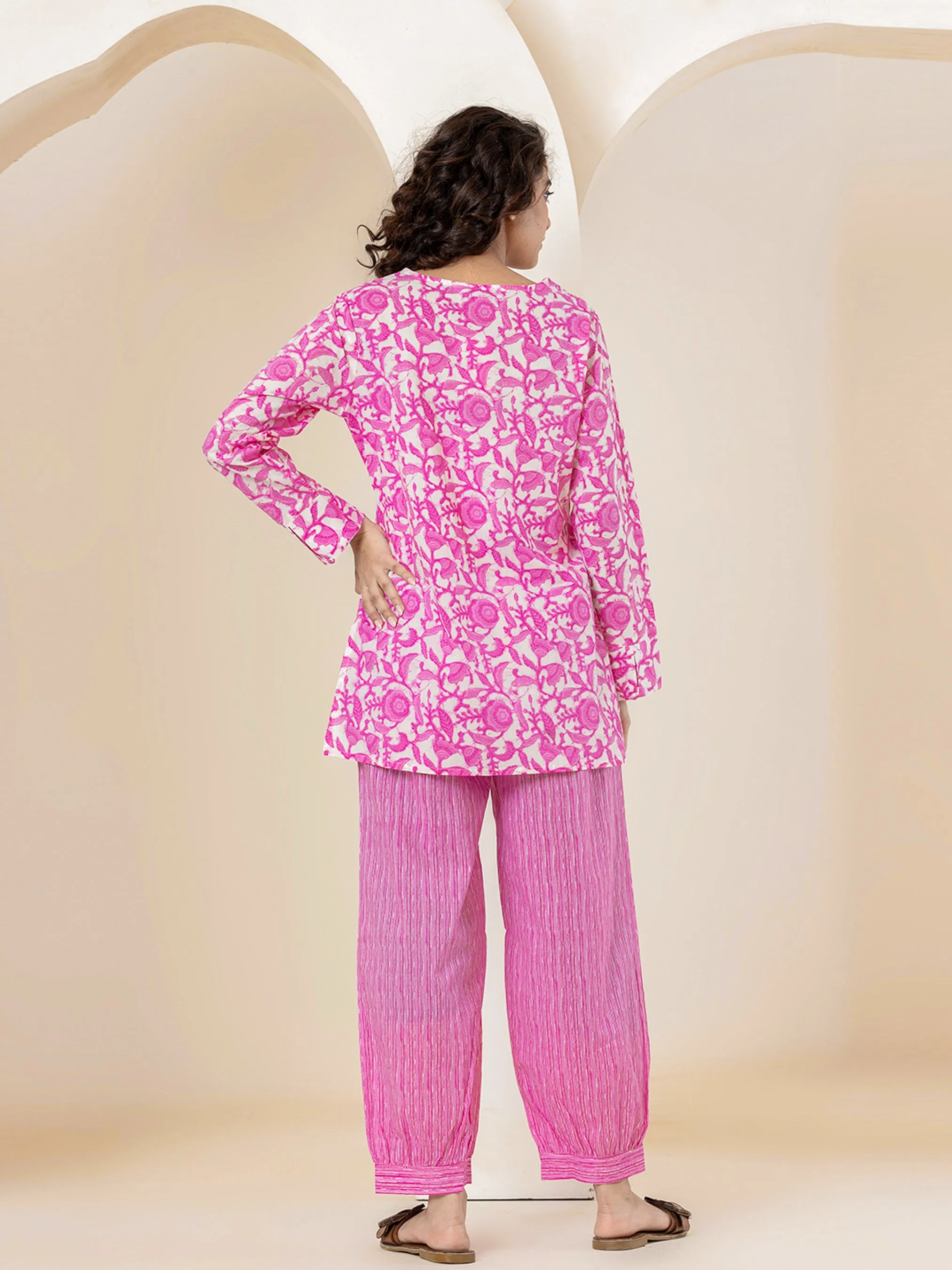 V Neck Taffy Pink Pure Cotton Hand Printed Loungewear